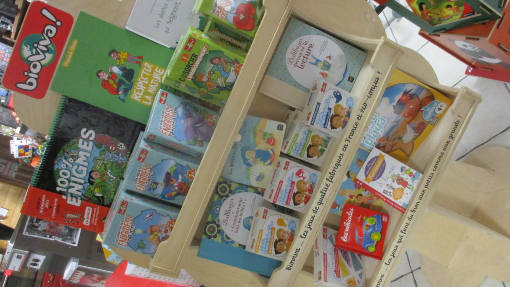 Des jeux éducatifs fabriqués en France avec des produits recyclés.